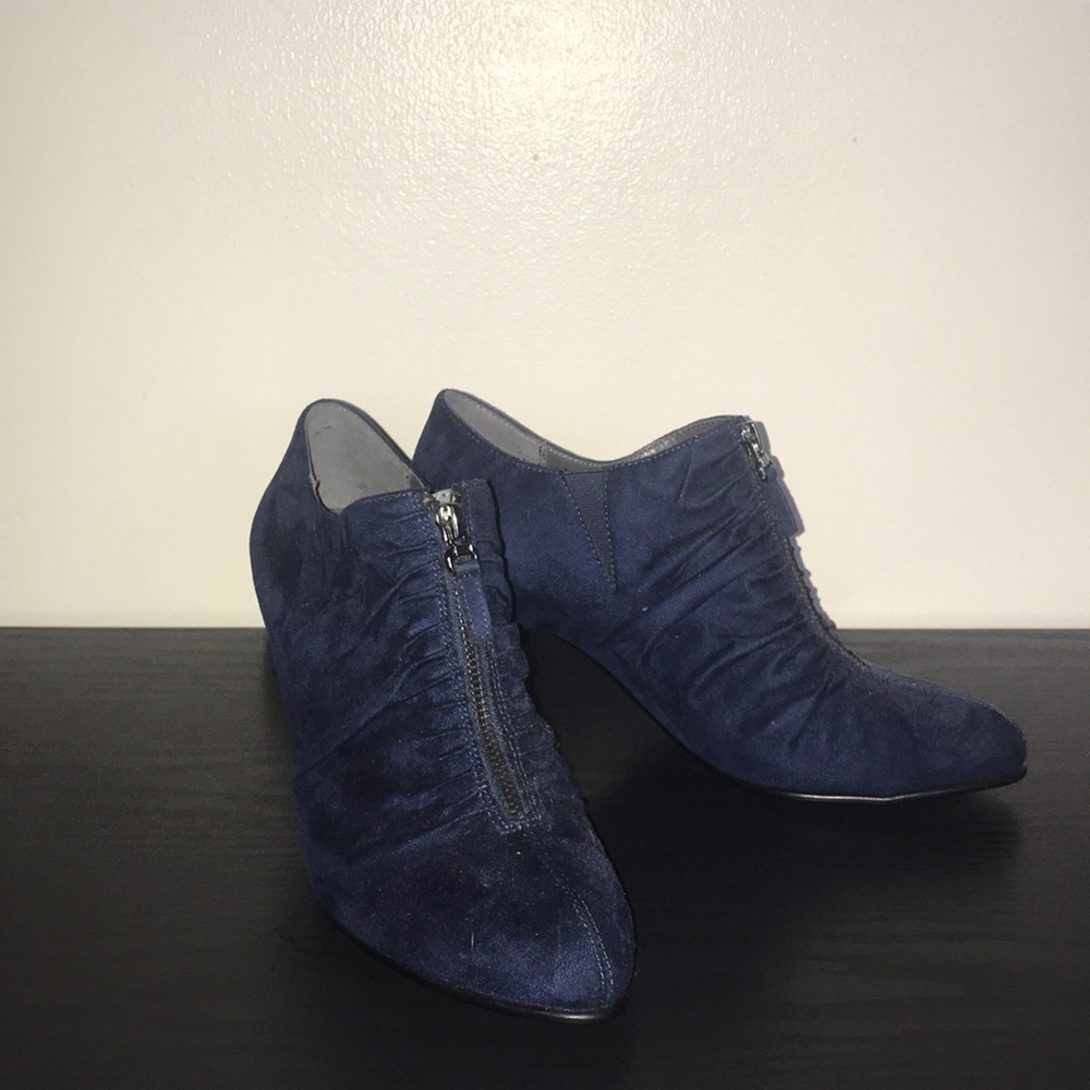 Aerosole Vintage Heeled Booties Deep Blue